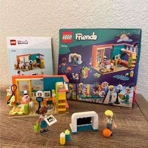 LEGO Friends Building Set - 41754-Leo’s Room